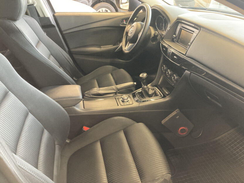 Mazda Mazda6